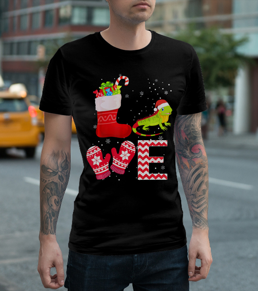 Funny Christmas Iguana Lover Stocking Snowflakes Mittens Santa Hat T-Shirt