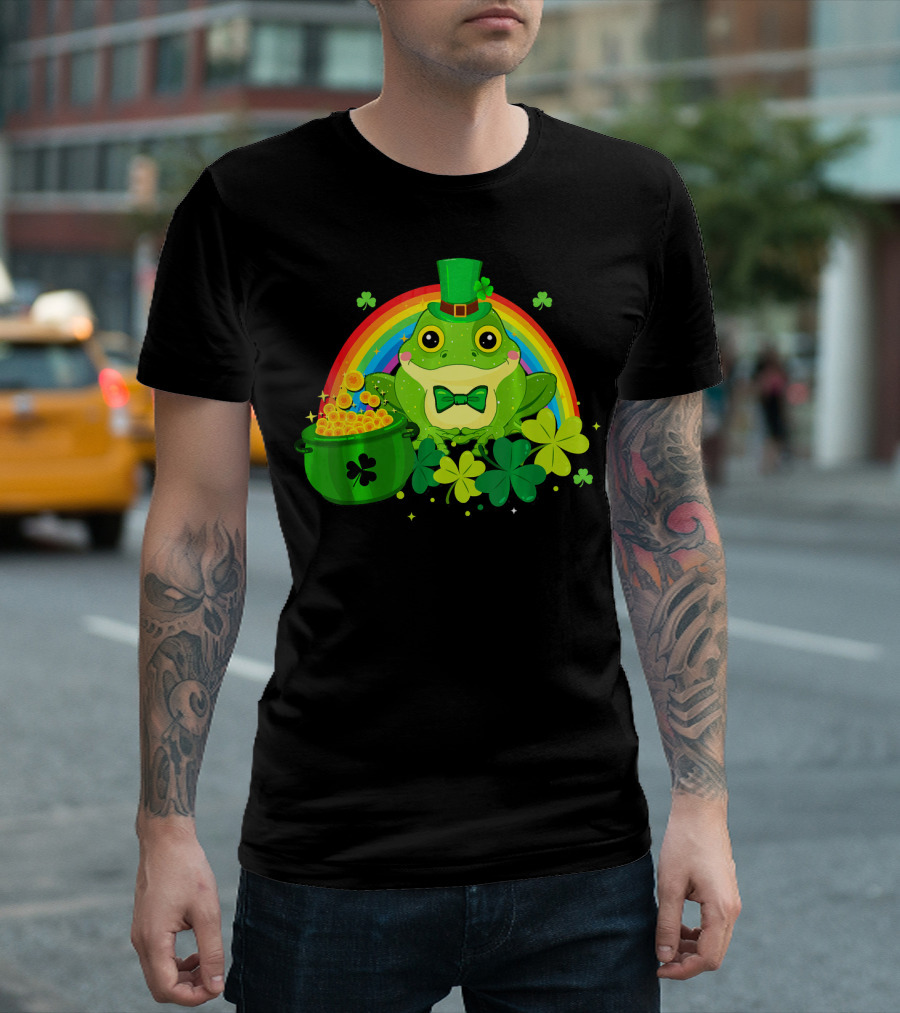 Leprechaun Frog With Rainbow Shamrocks And Pot Of Gold T-Shirt