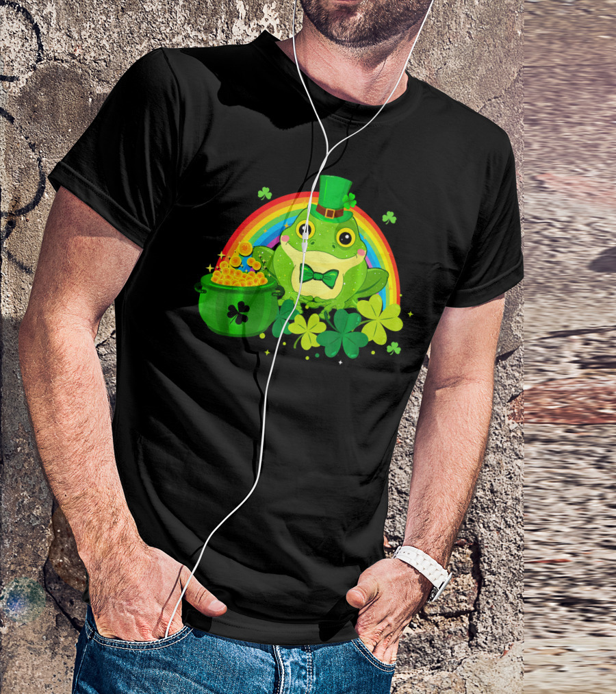 Leprechaun Frog With Rainbow Shamrocks And Pot Of Gold T-Shirt