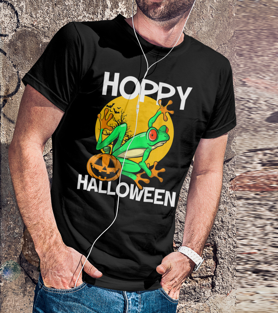 Hoppy Halloween Frog With Pumpkin And Full Moon T-Shirt