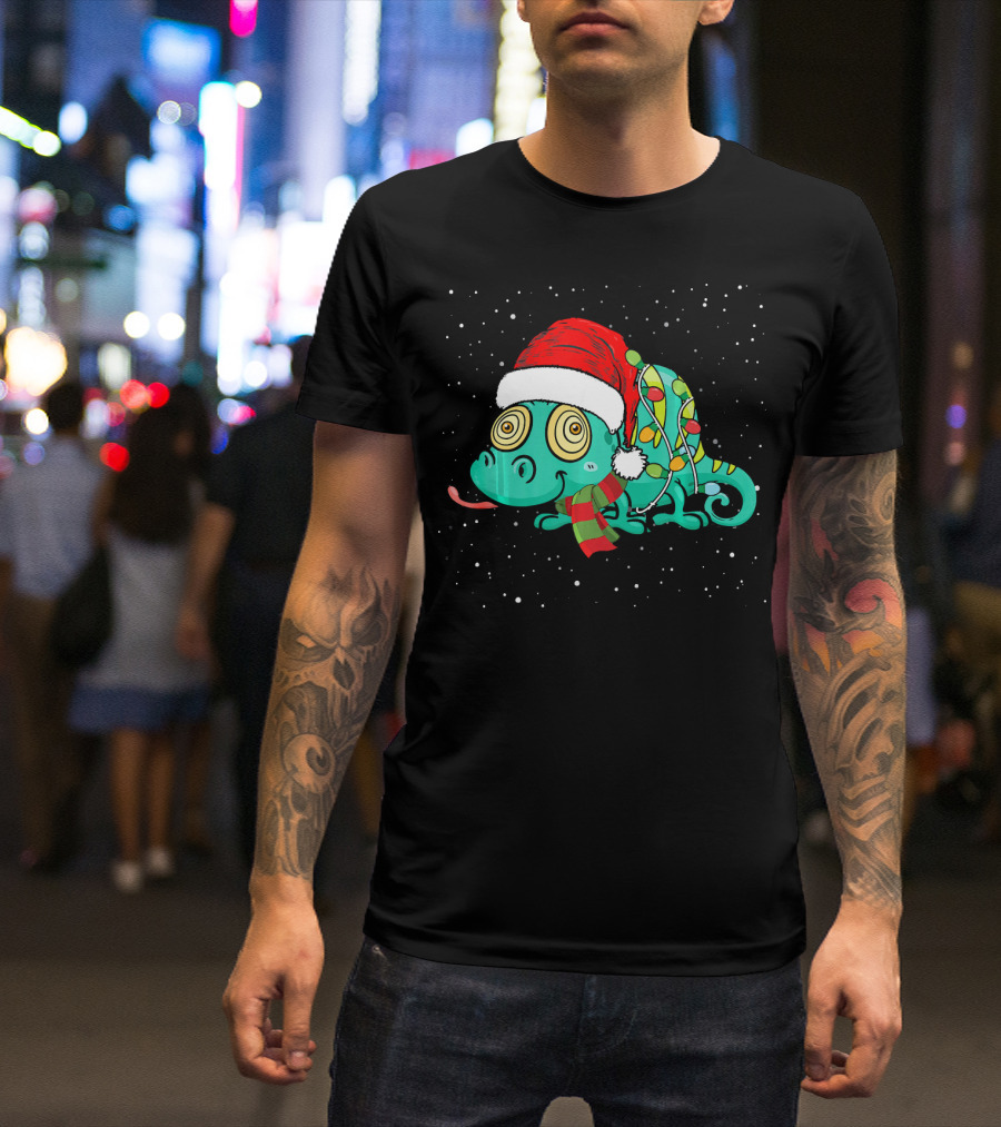 Funny Iguana Christmas Santa Hat With Bright Festive Lights T-Shirt