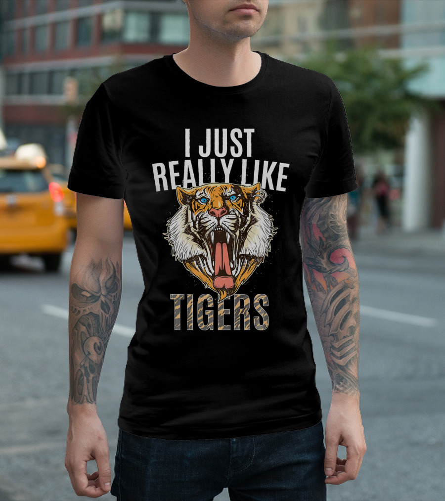 I JUST REALLY LIKE TIGERS Tiger Head T-Shirt