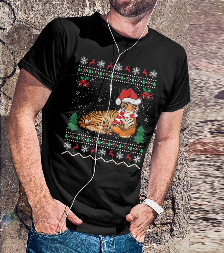 Tigers Lover Xmas Ugly Tiger Sweater Santa Hat Christmas Trees Snowflakes T-Shirt