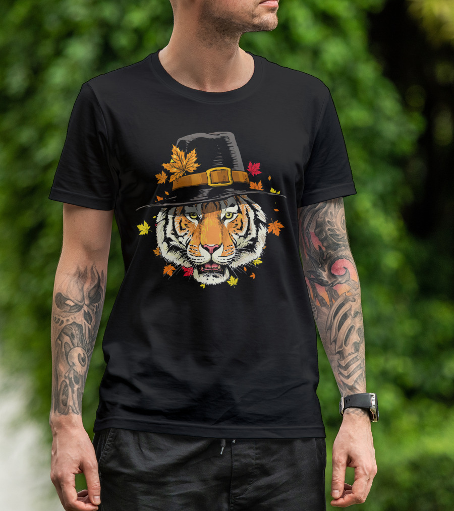 Thanksgiving Pilgrim Tiger Autumn Leaves T-Shirt