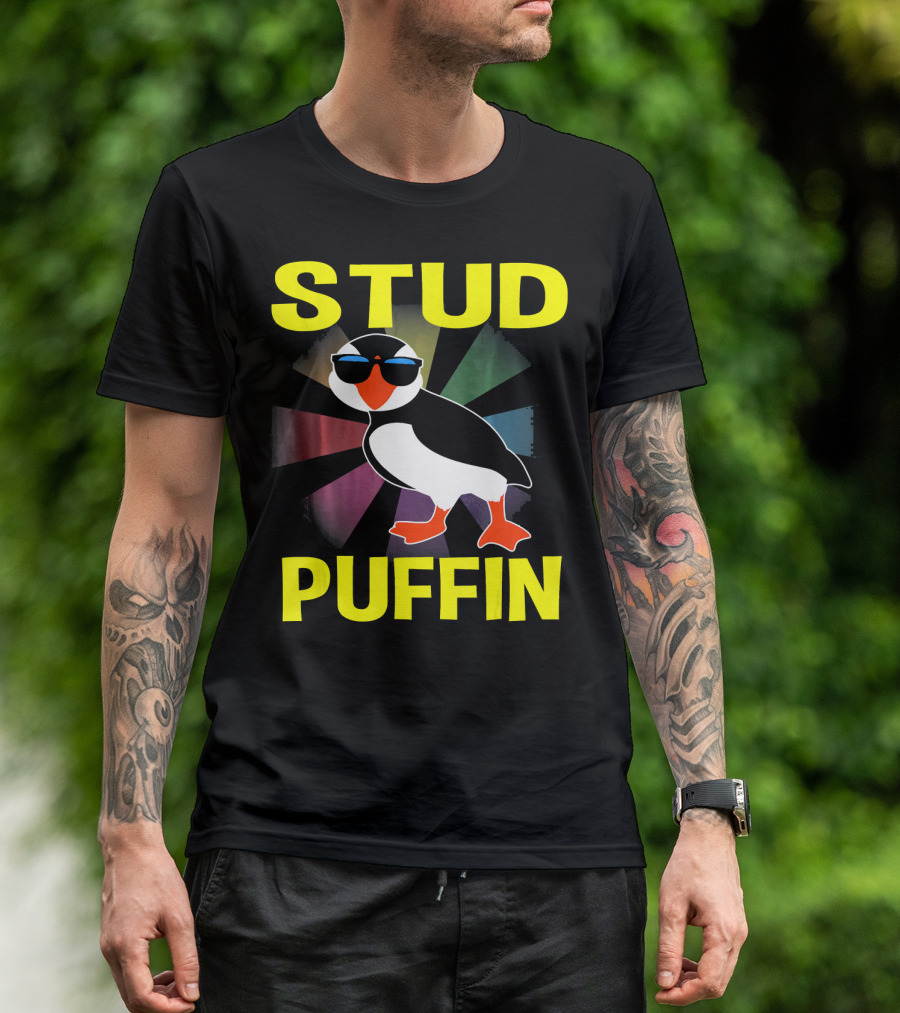 Stud Puffin Funny Seabird Animal Lover Sunglasses T-Shirt