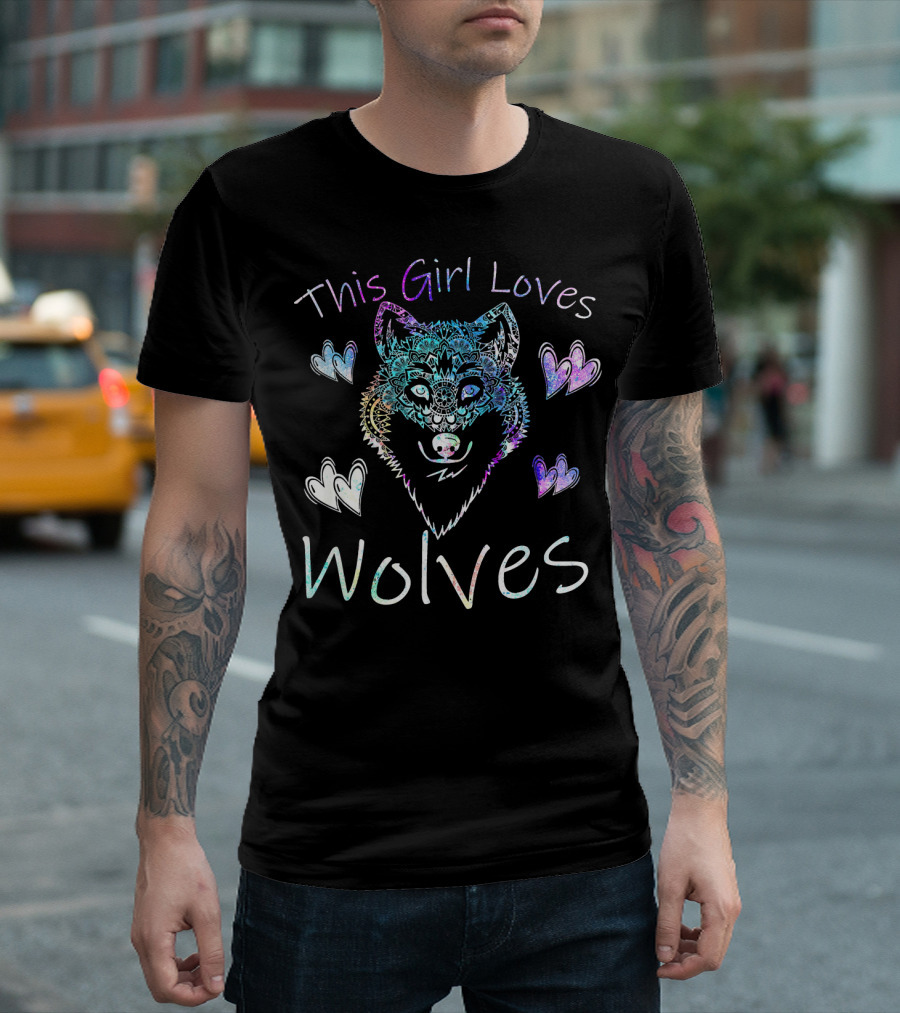 This Girl Loves Wolves Wolf Mandala Hearts T-Shirt
