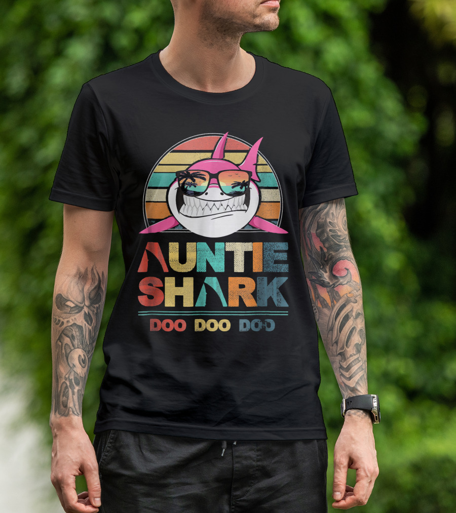 Auntie Shark Doo Doo Doo Retro Sunglasses Tropical T-Shirt