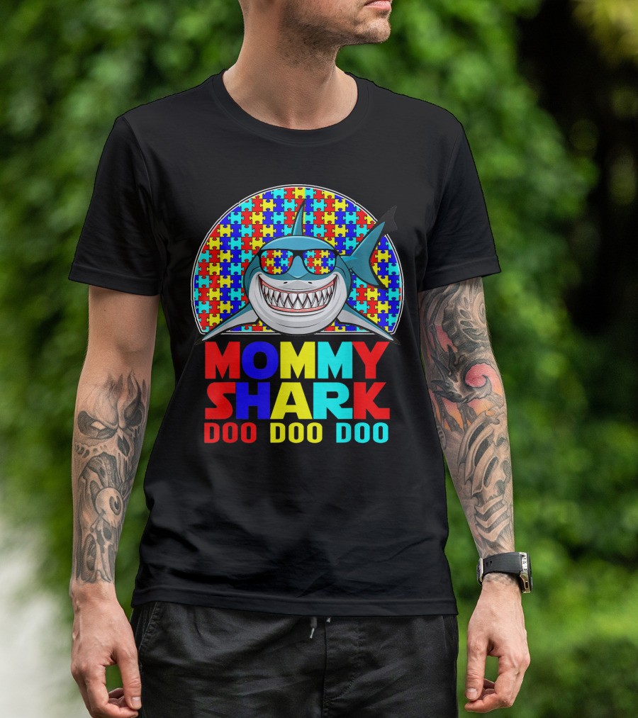 Autism Mommy Shark Doo Doo Doo Puzzle Pattern Sunglasses T-Shirt