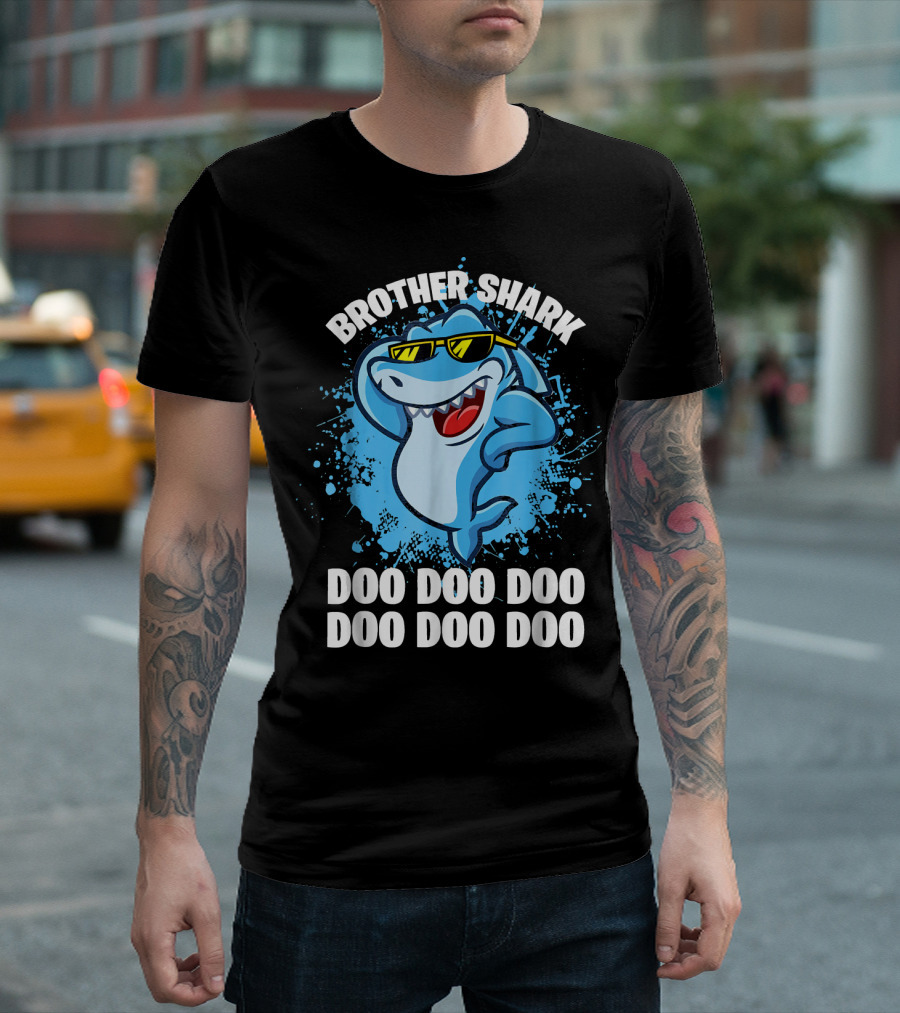 Brother Shark Doo Doo Doo Sunglasses Splash T-Shirt