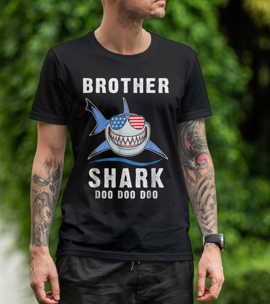 Brother Shark Doo Doo Doo Patriotic Sunglasses T-Shirt