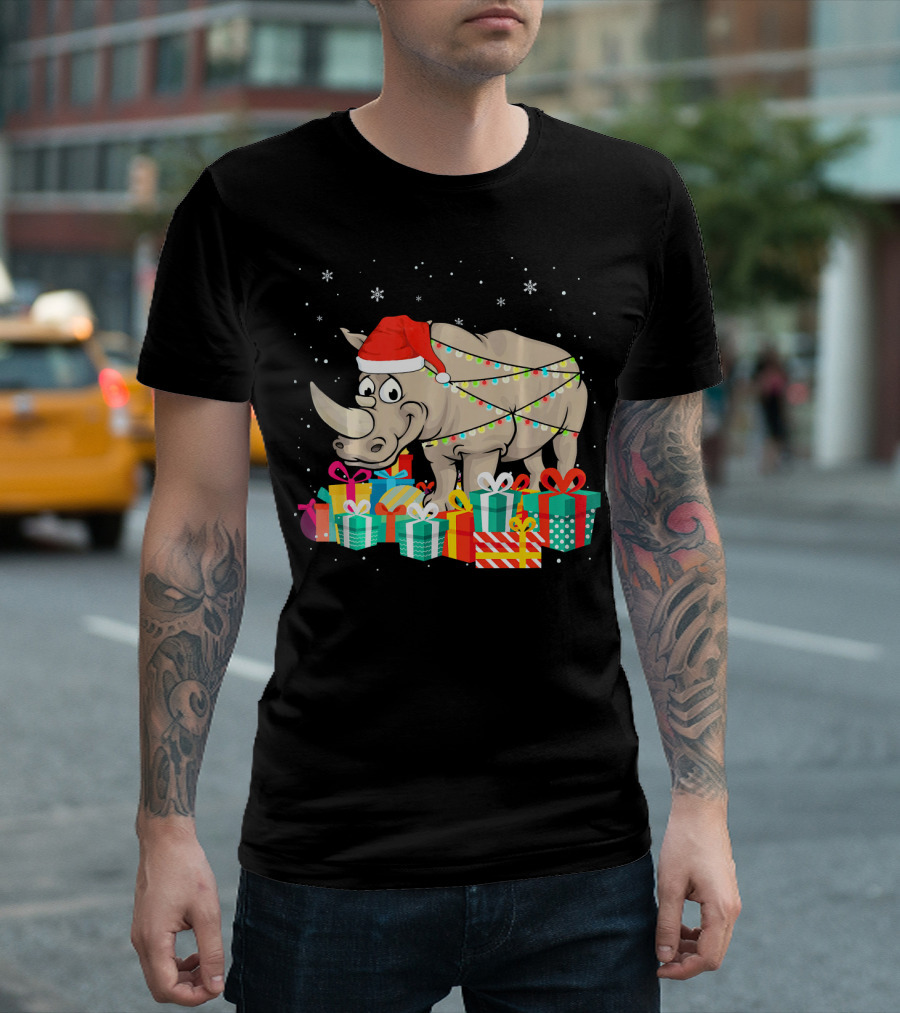 Funny Rhino Christmas Santa Hat Wrapped in Lights with Colorful Gifts T-Shirt