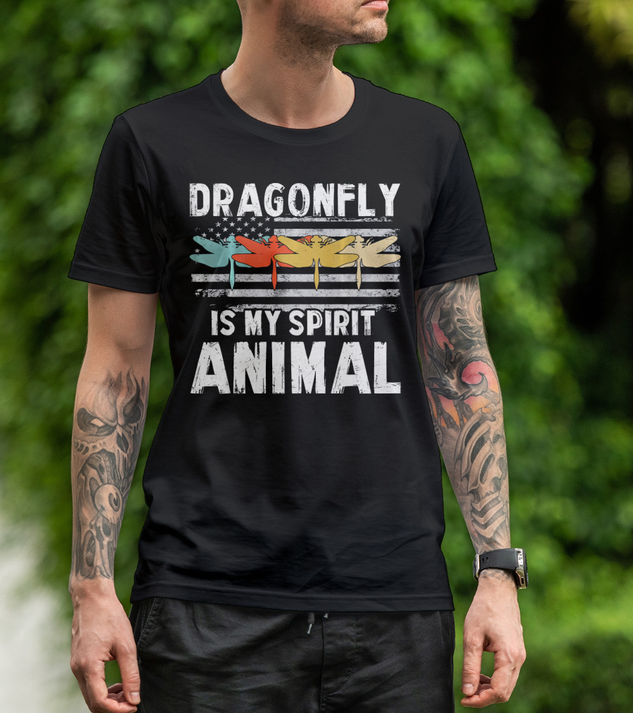 Dragonfly Is My Spirit Animal Vintage American Flag T-Shirt