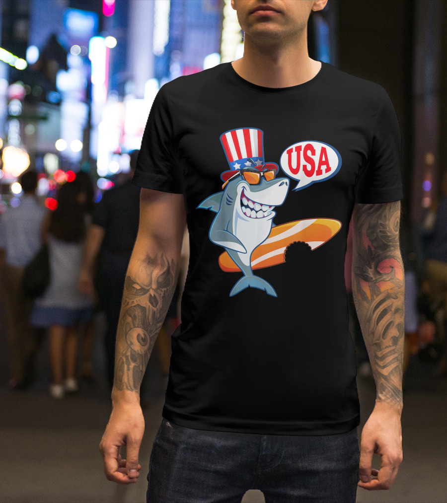 USA Fourth Of July Daddy Shark U Patriotic Hat Surfboard T-Shirt