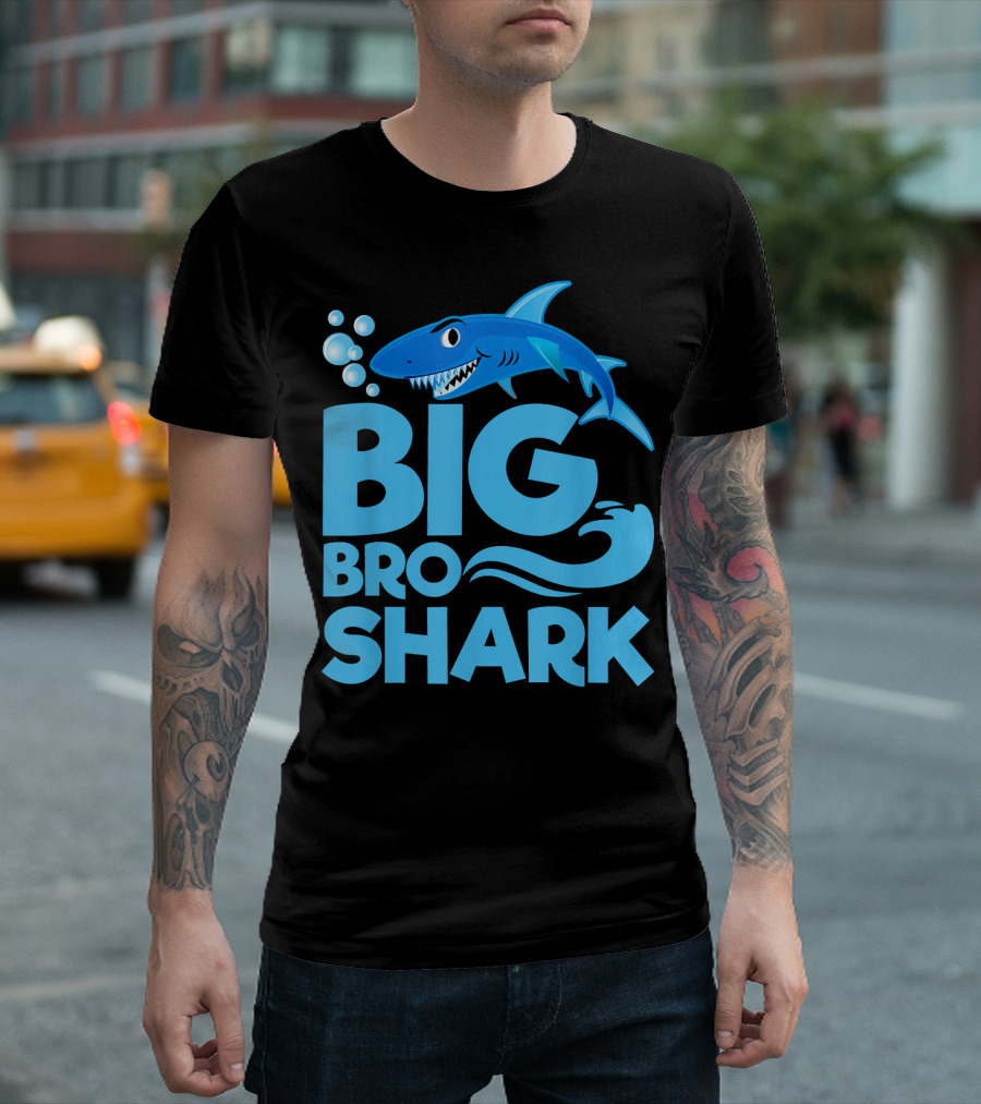 Big Bro Shark Funny Siblin Bubbles Blue Shark T-Shirt