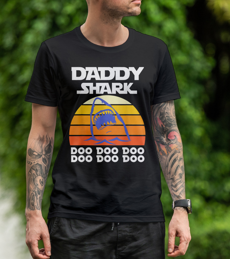 Daddy Shark Doo Doo Doo Retro Sunset Shark Jaws T-Shirt