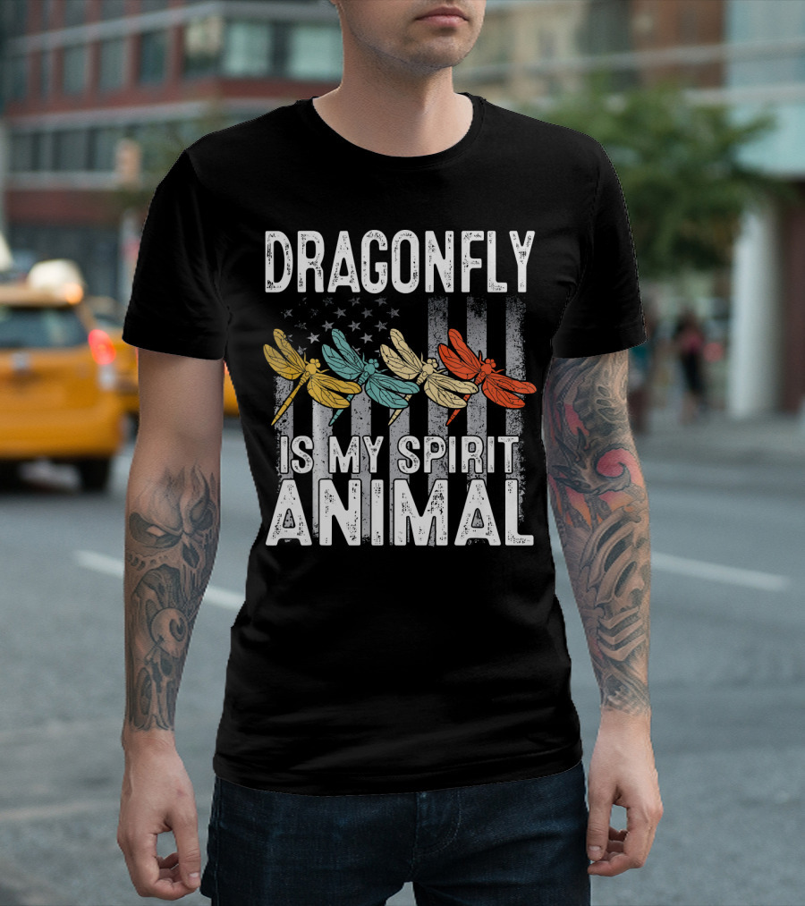 Dragonfly Is My Spirit Animal USA Flag Patriotic T-Shirt
