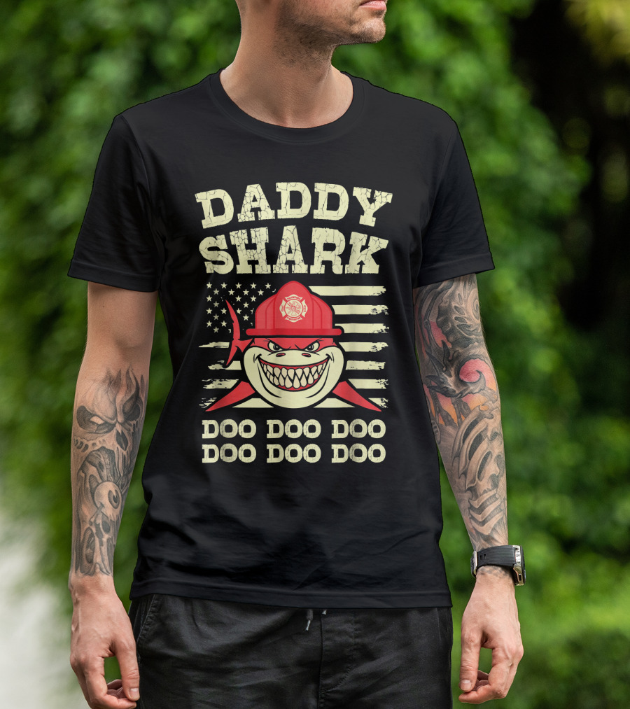 Daddy Shark Firefighter Doo Doo American Flag T-Shirt