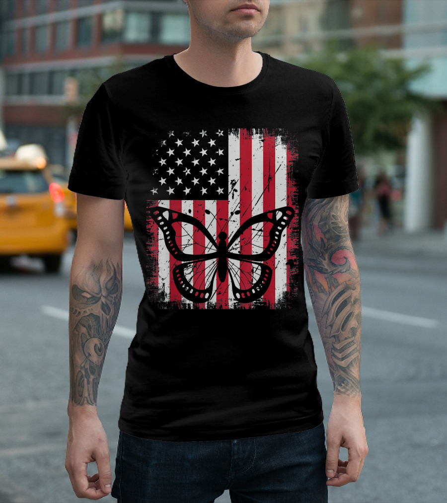 Vintage Butterfly Distressed American Flag USA T-Shirt