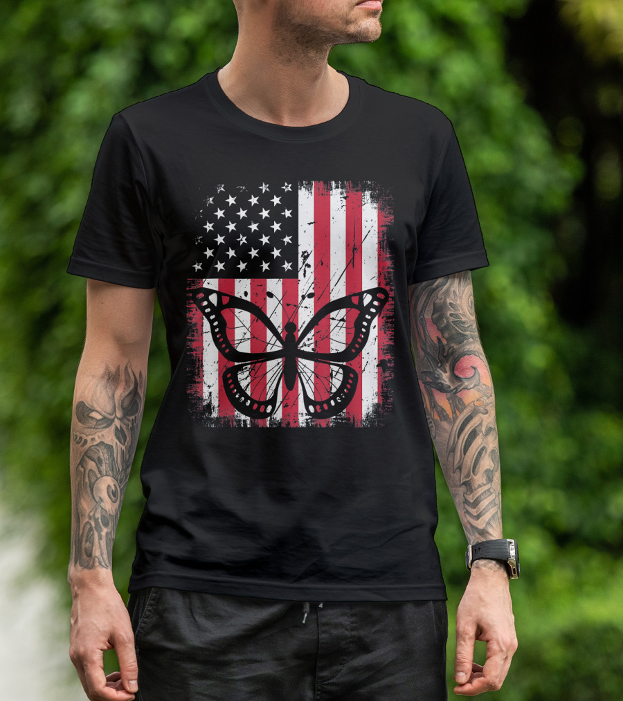 Vintage Butterfly Distressed American Flag USA T-Shirt