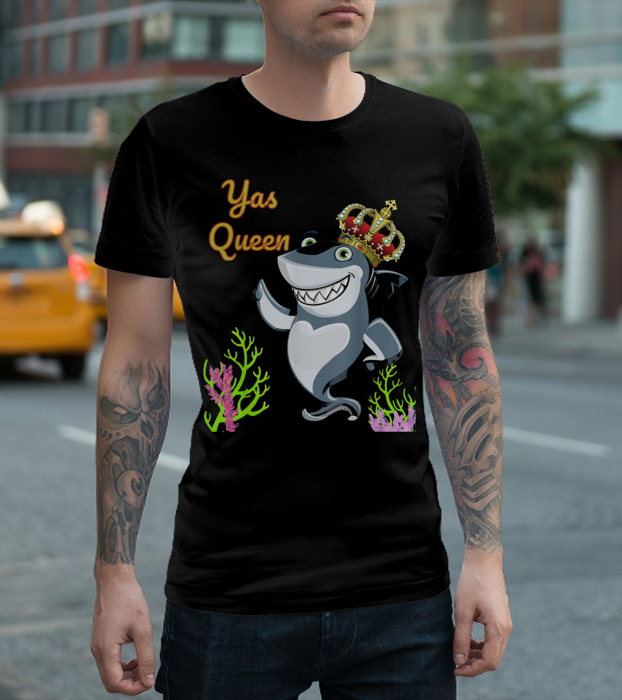 Yas Queen Crowned Shark with Coral T-Shirt