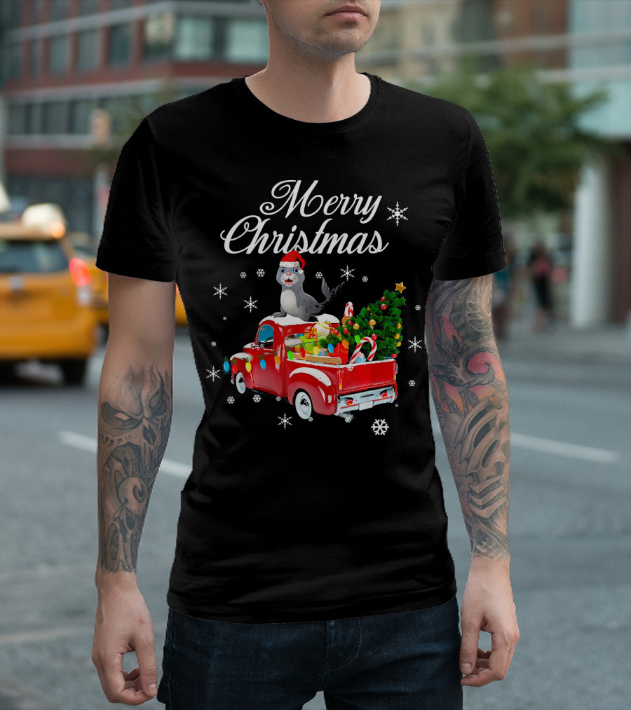 Merry Christmas Seal Riding Red Truck With Christmas Tree And Gifts T-Shirt