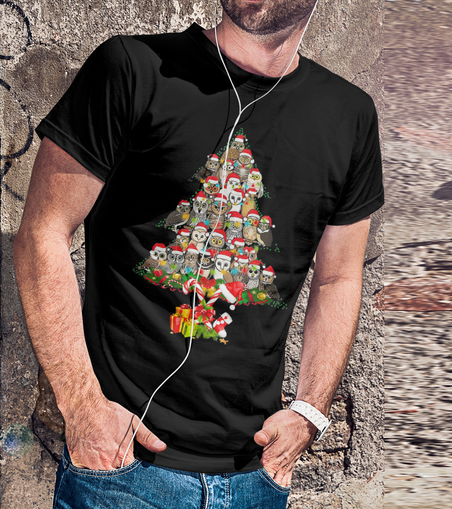 Christmas Owls Pine Tree Santa Hats Festive Owl Lovers Holiday Owls T-Shirt