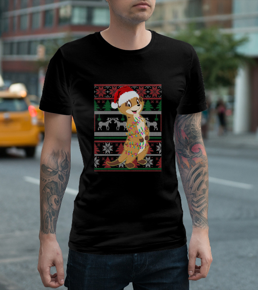 Christmas Cute Meerkat Lover With Festive Lights And Santa Hat T-Shirt