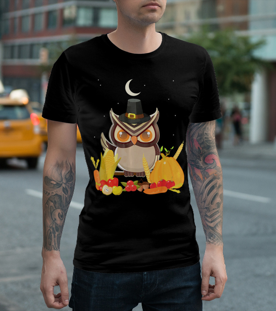 Cute Pilgrim Night Owl Thanksgiving Harvest T-Shirt