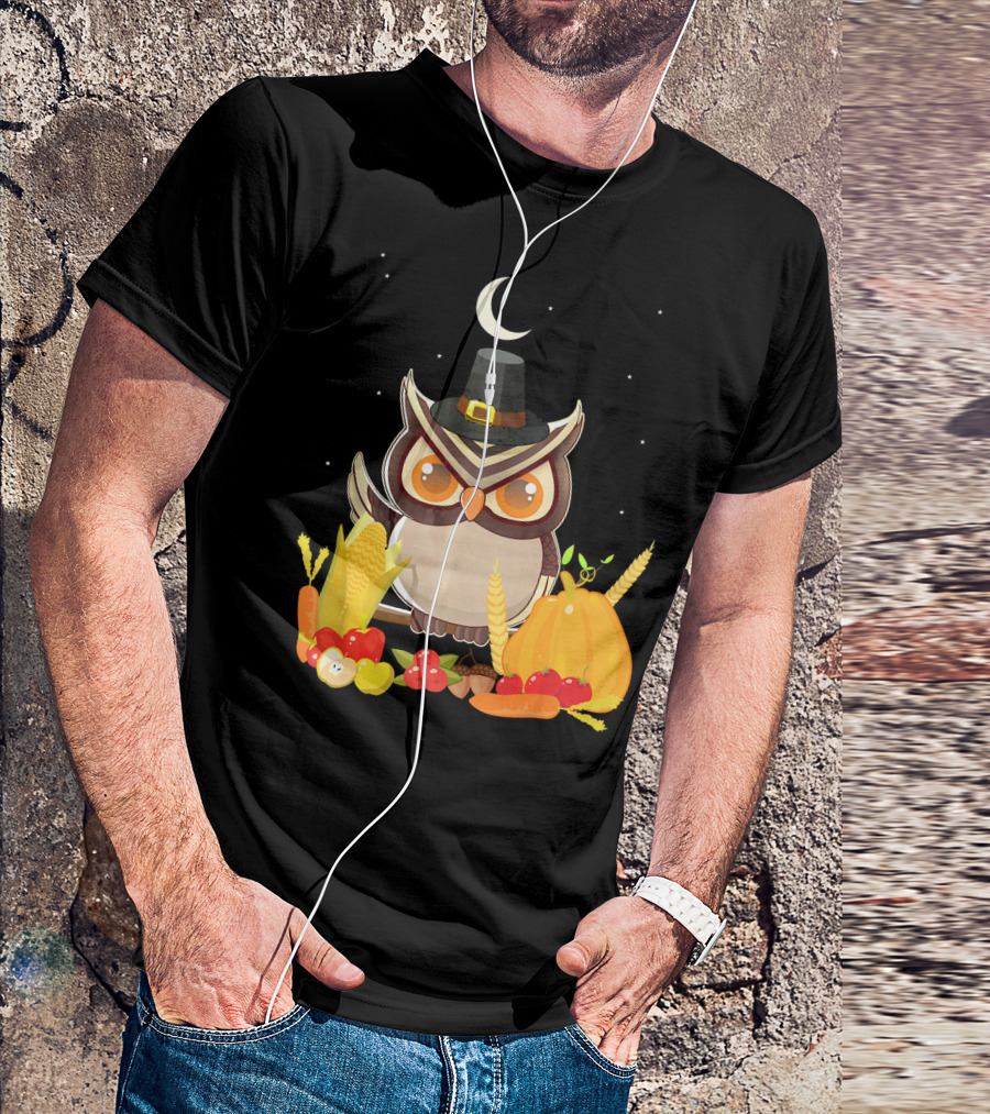 Cute Pilgrim Night Owl Thanksgiving Harvest T-Shirt