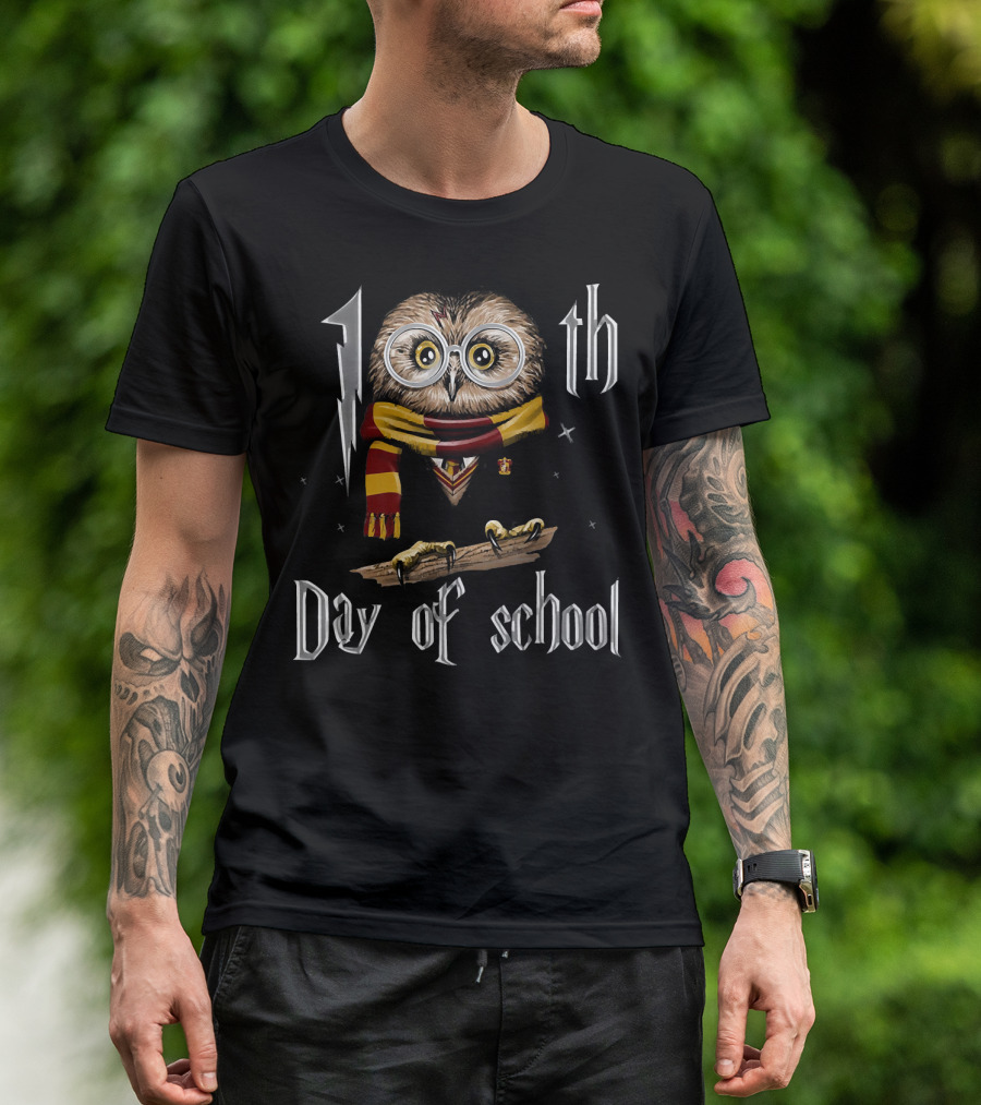 100th Day Of School Owl Wizarding Magic Scarf Glasses Novelty T-Shirt