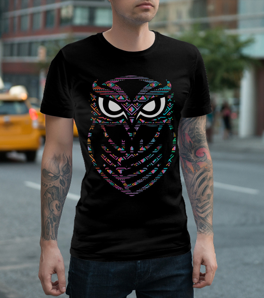 Colourful Tribal Owl Love Bird Animal Trendy T-Shirt