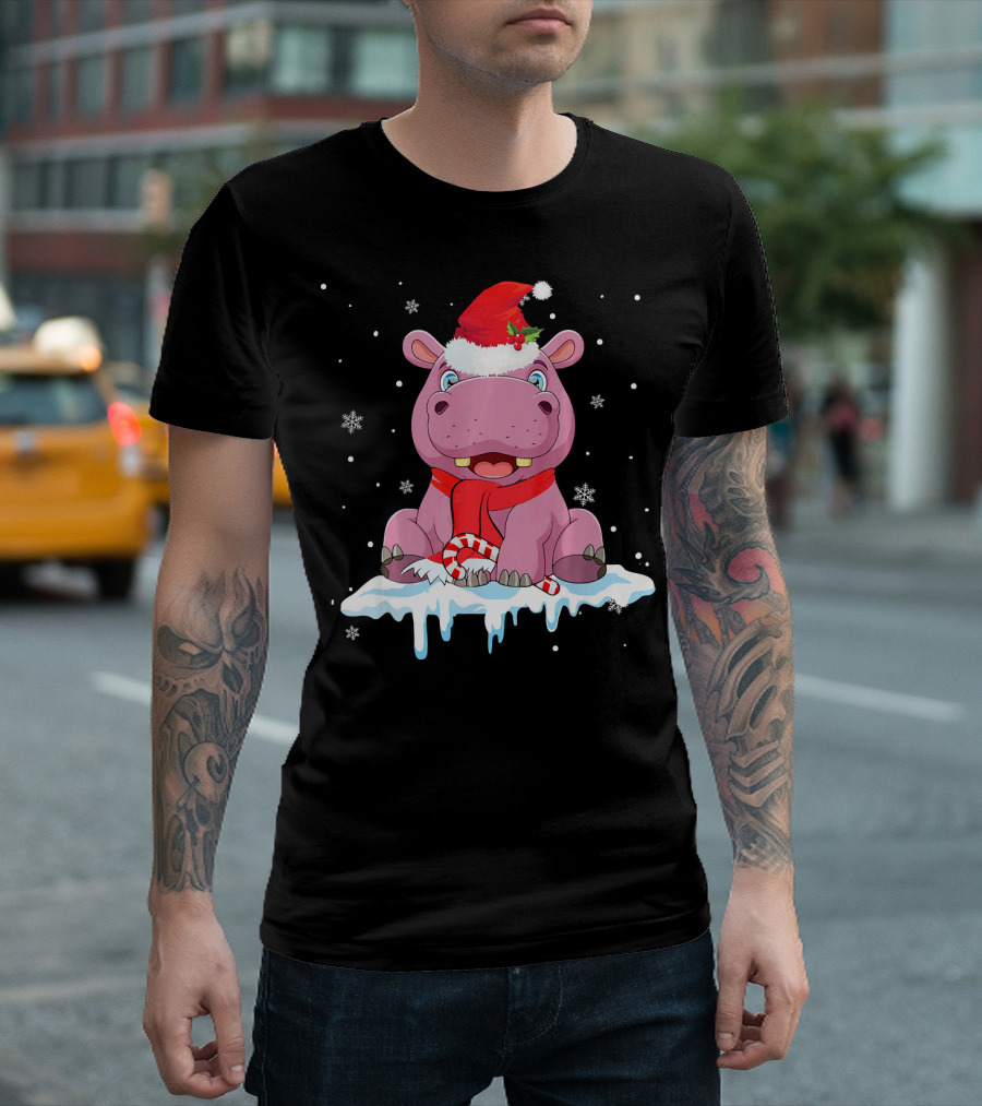 Hippopotamus Christmas Santa Hat Red Scarf Snowflakes Funny Hippopotamu T-Shirt