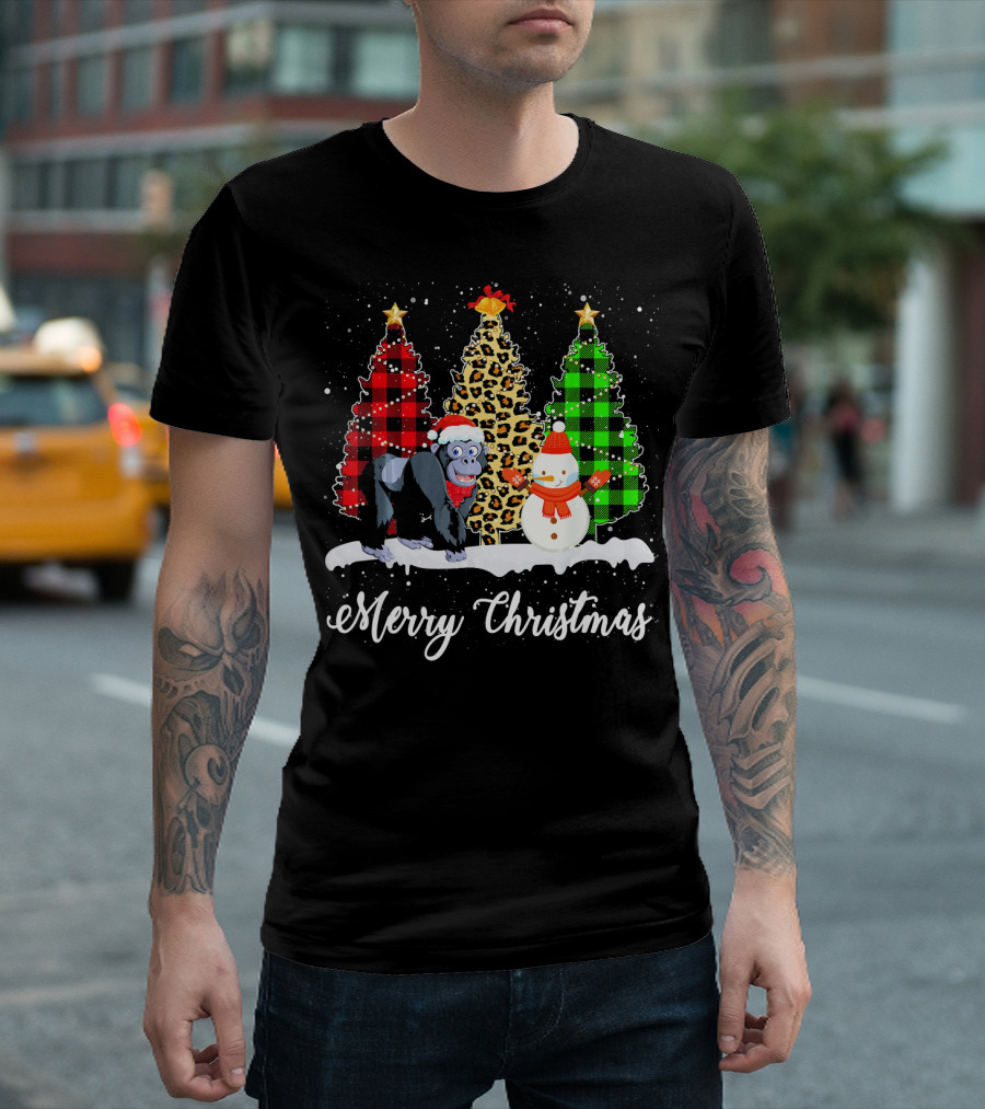 Merry Christmas Funny Gorilla And Leopard Snowman Tree T-Shirt