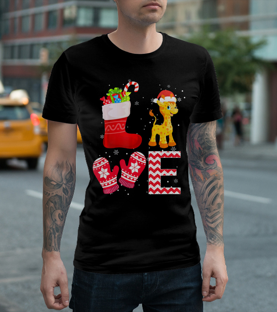 Love Christmas Giraffe Stocking Mittens Snowflakes T-Shirt