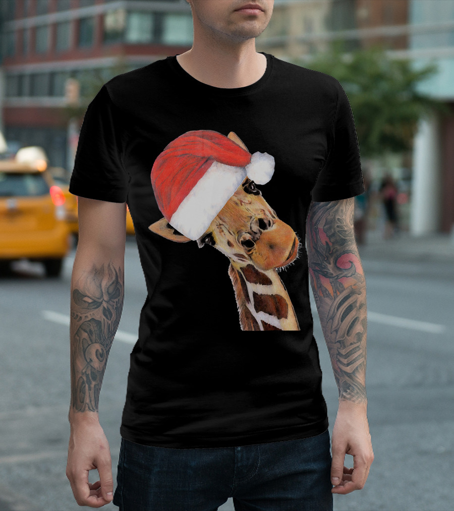 Cheerful Giraffe Wearing Santa Christmas Hat T-Shirt