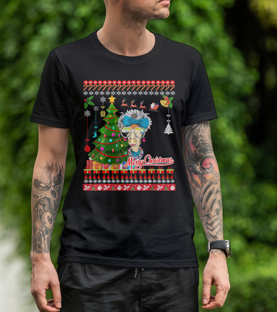 Merry Christmas Giraffe With Tree And Reindeer T-Shirt