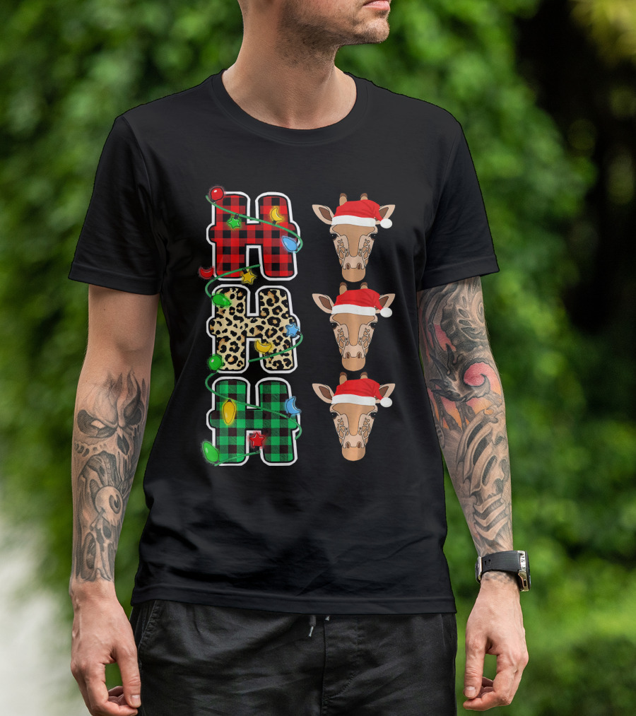 HO HO HO Santa Hat Plaid And Leopard Giraffe Christmas Lights T-Shirt