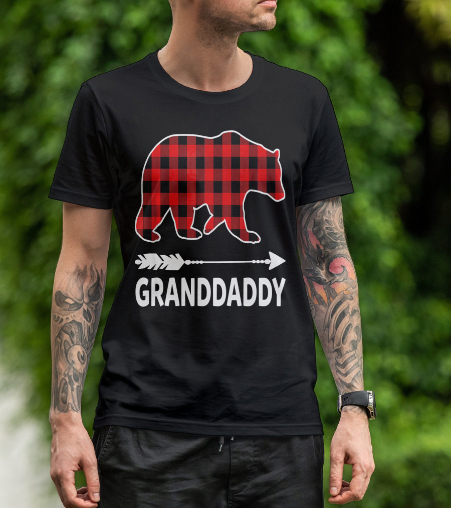 Granddaddy Bear Buffalo Plaid Arrow Red Christmas T-Shirt