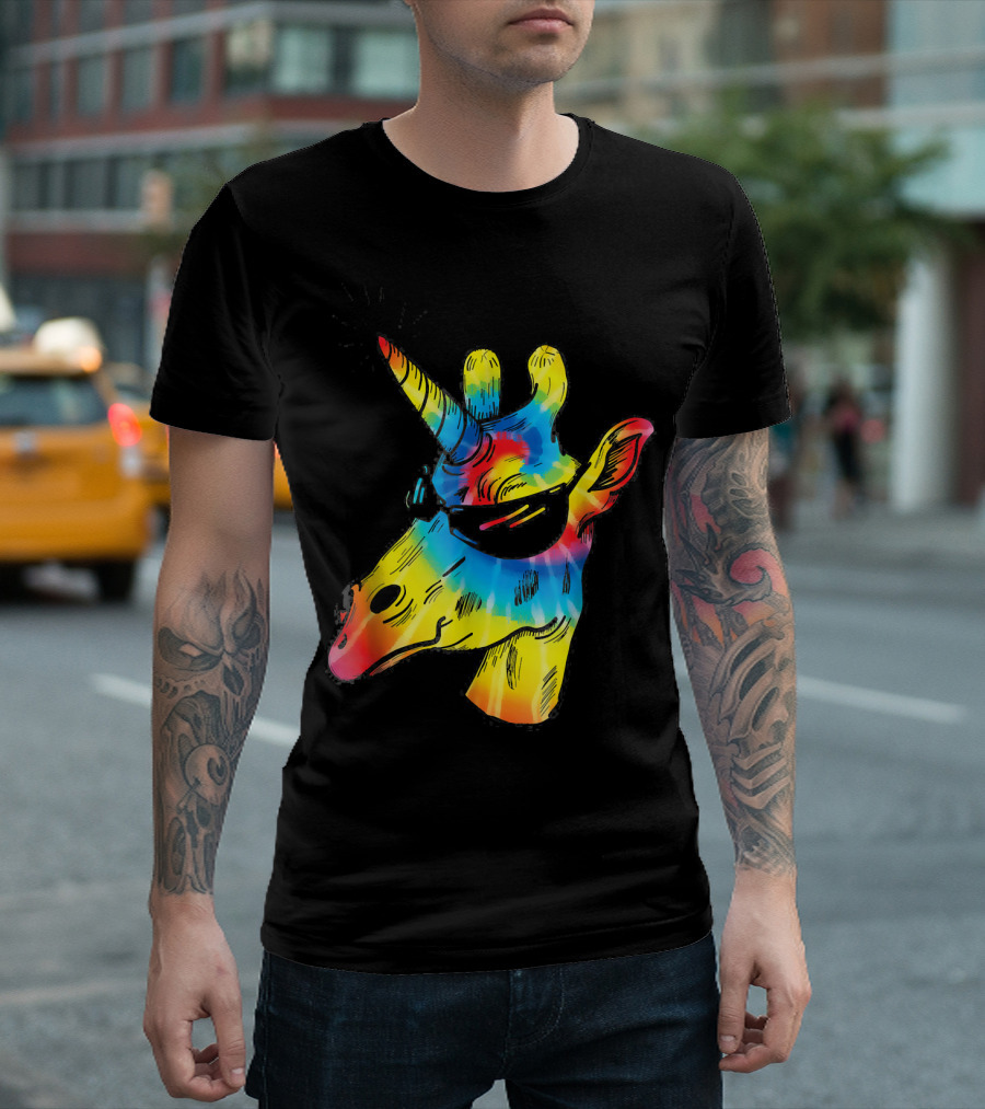 Girrafficorn Tie Dye Giraffe Unicorn Sunglasses Rainbow T-Shirt