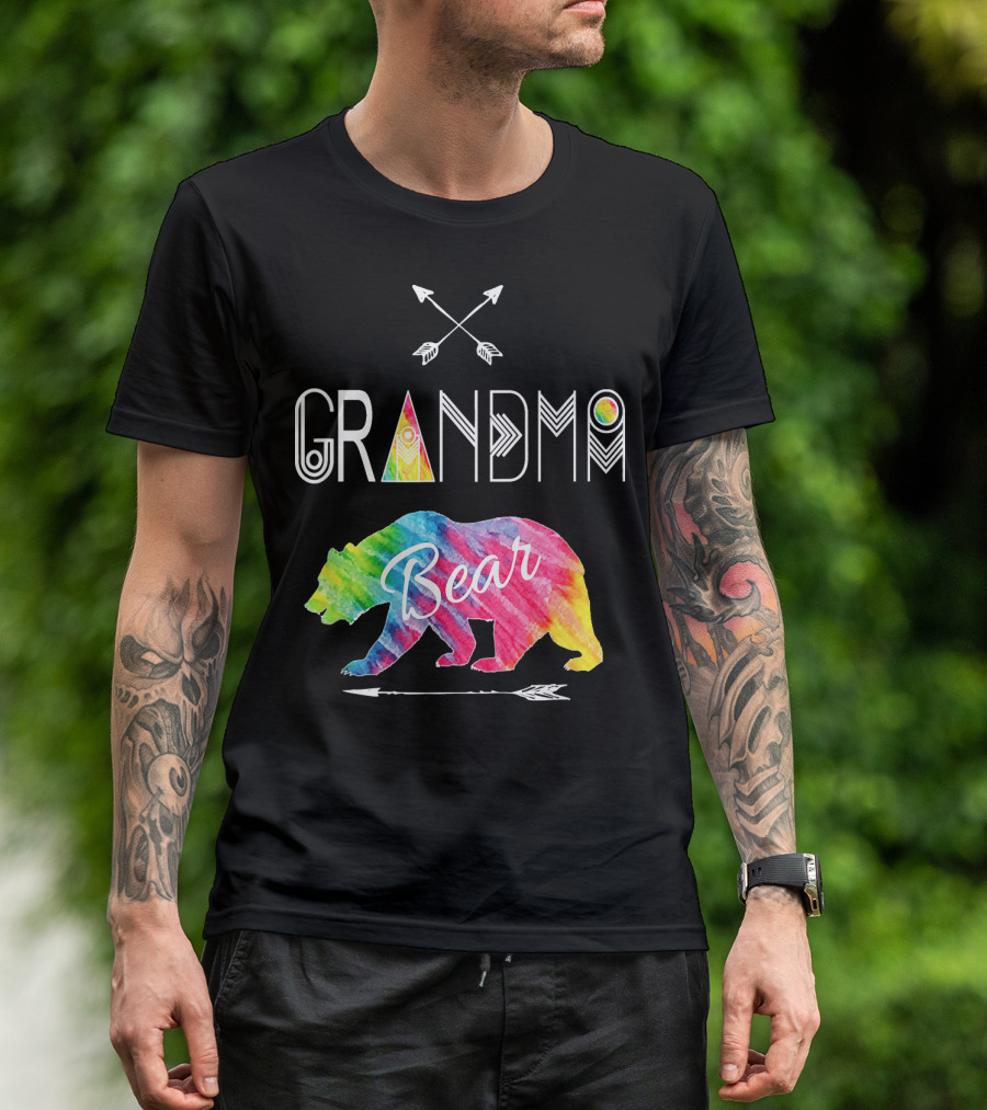 Grandma Bear Tie Dye Arrow Family Vacation T-Shirt