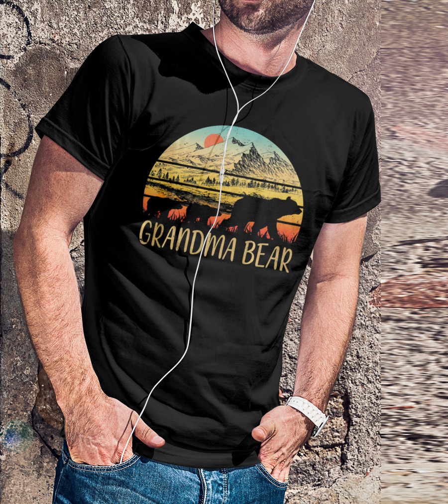 Grandma Bear With Two Cubs Retro Mountain T-Shirt