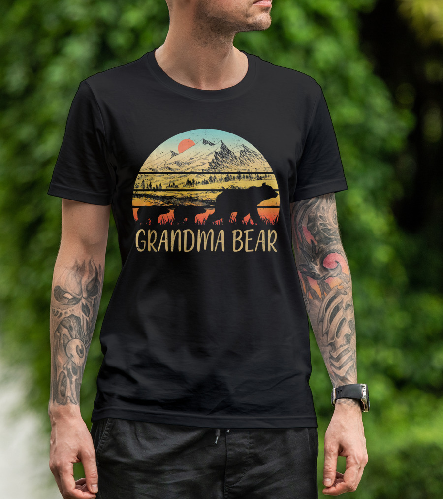 Grandma Bear With Two Cubs Retro Mountain T-Shirt