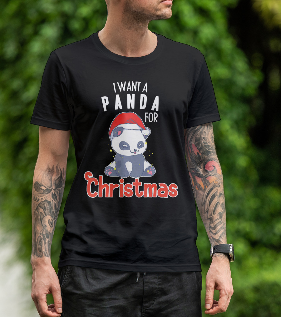 I Want A Panda For Christmas Cute Holiday T-Shirt