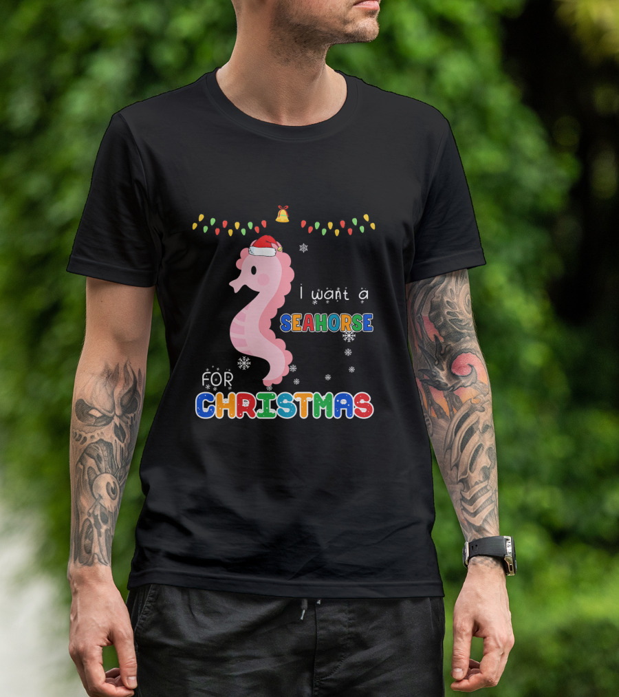 I Want A Seahorse For Christmas Festive Lights Snowflakes T-Shirt
