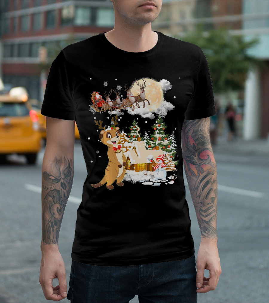 Christmas Meerkat In A Festive Winter Wonderland With Santa's Sleigh T-Shirt