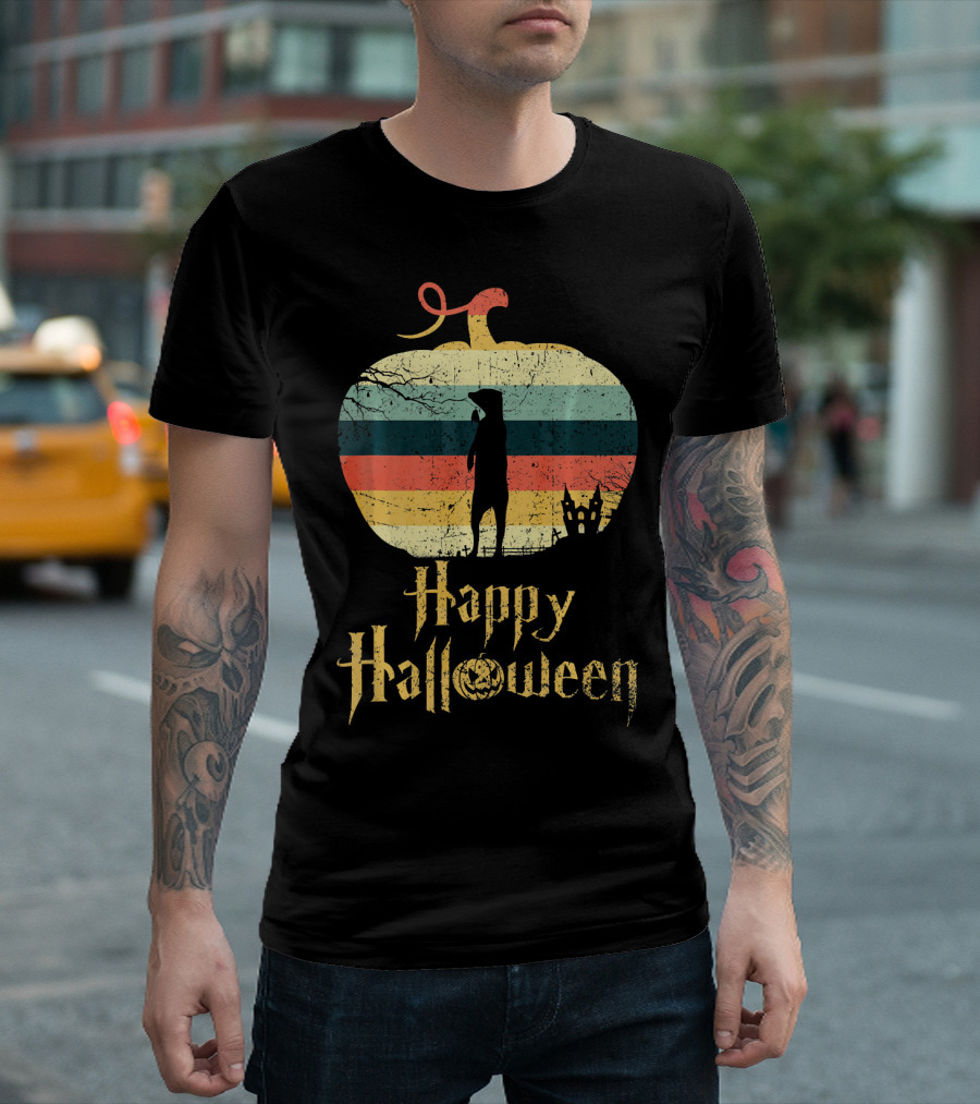 Happy Halloween Meerkat in Pumpkin Vintage Retro Stripes T-Shirt