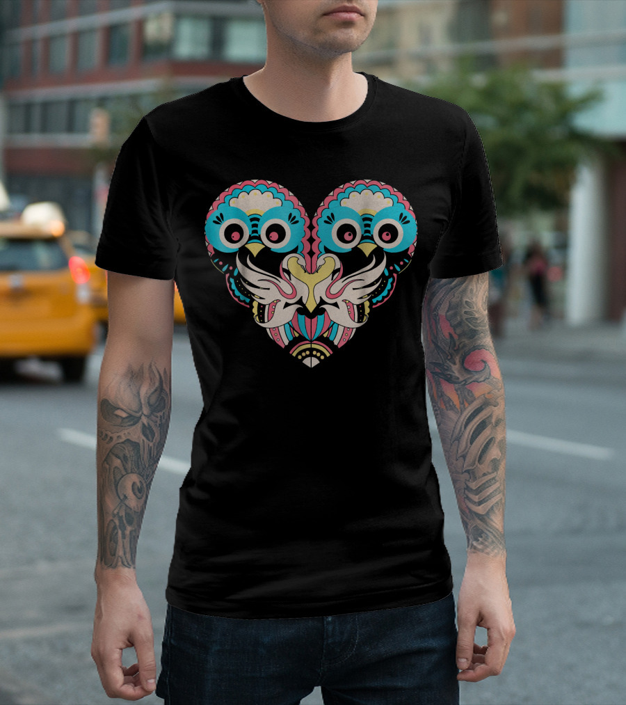 LOVE OWLS Bird Predator Nocturnal Heart Motif T-Shirt