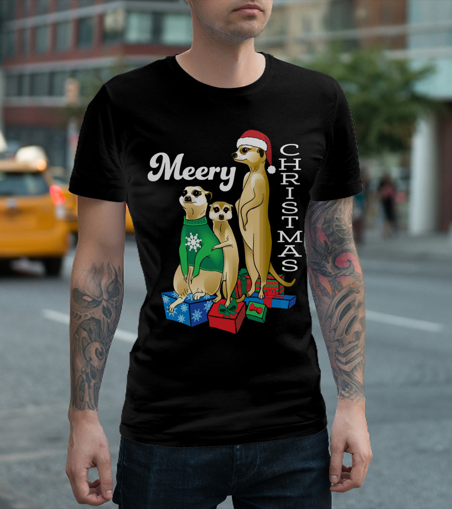 Meery Christmas Funny Meerkat Family with Santa Hat and Holiday Gifts T-Shirt
