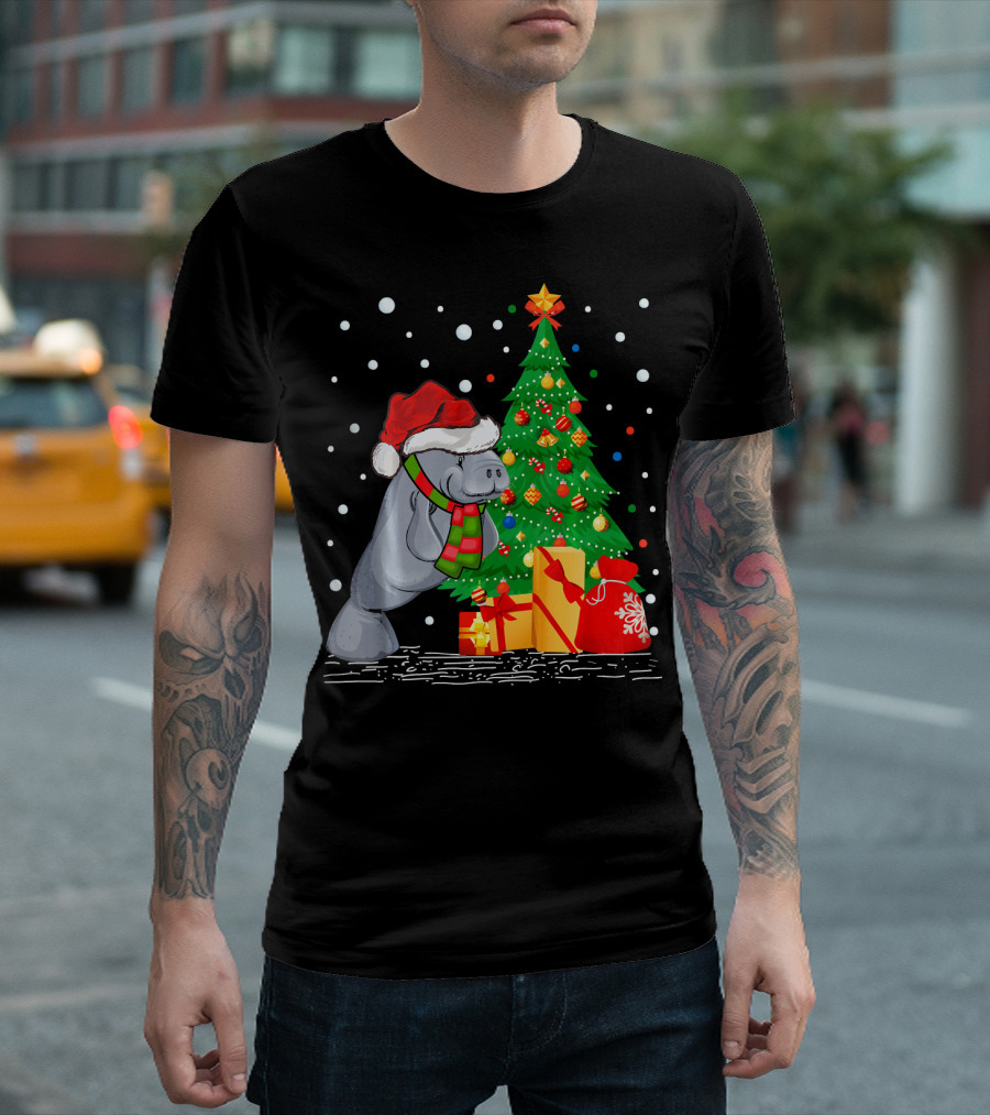 Manatee Lover Santa Hat Christmas Tree Scene T-Shirt