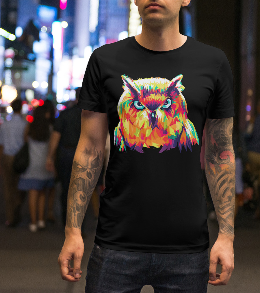 Owl Pop Art Style Vibrant Geometric Colors T-Shirt